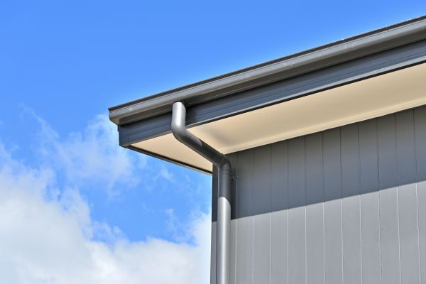 Commercial Gutter Installation in Van Nuys