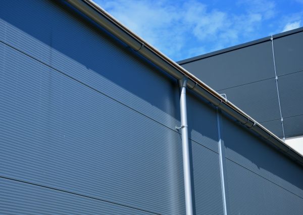 Commercial Gutter Replacement in Van Nuys