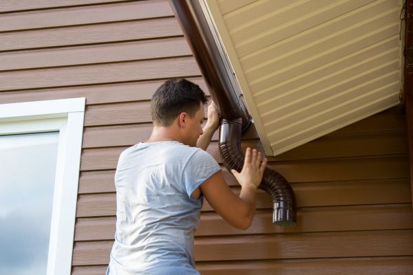 Porch Gutter Repair in Van Nuys