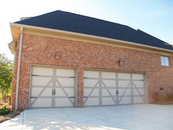 Garage Downspout Repair in Van Nuys
