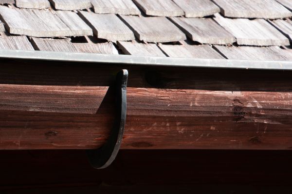Wooden Gutter Replacement in Van Nuys