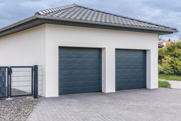 Garage Gutter Repair in Van Nuys