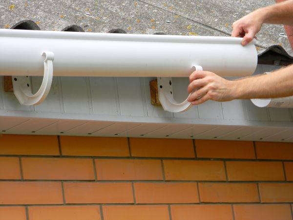 Cost of Half Round Gutter Installation in Van Nuys
