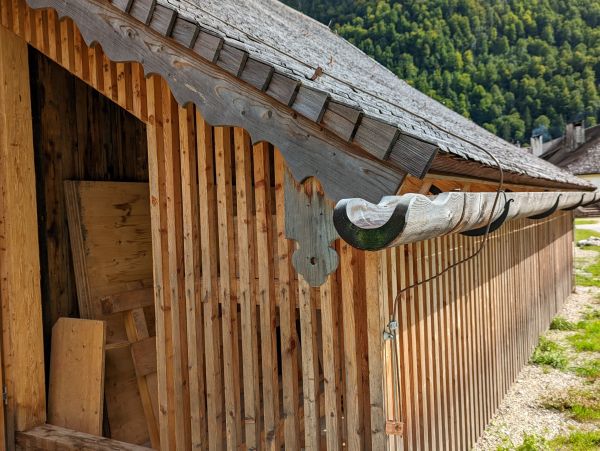 Wood Gutter Repair in Van Nuys