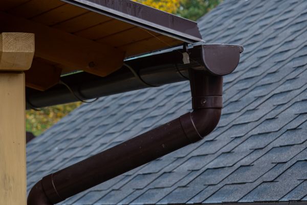 Gutter Drainage System Repair in Van Nuys